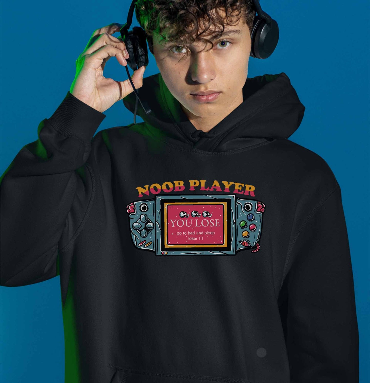 Φούτερ Noob Player